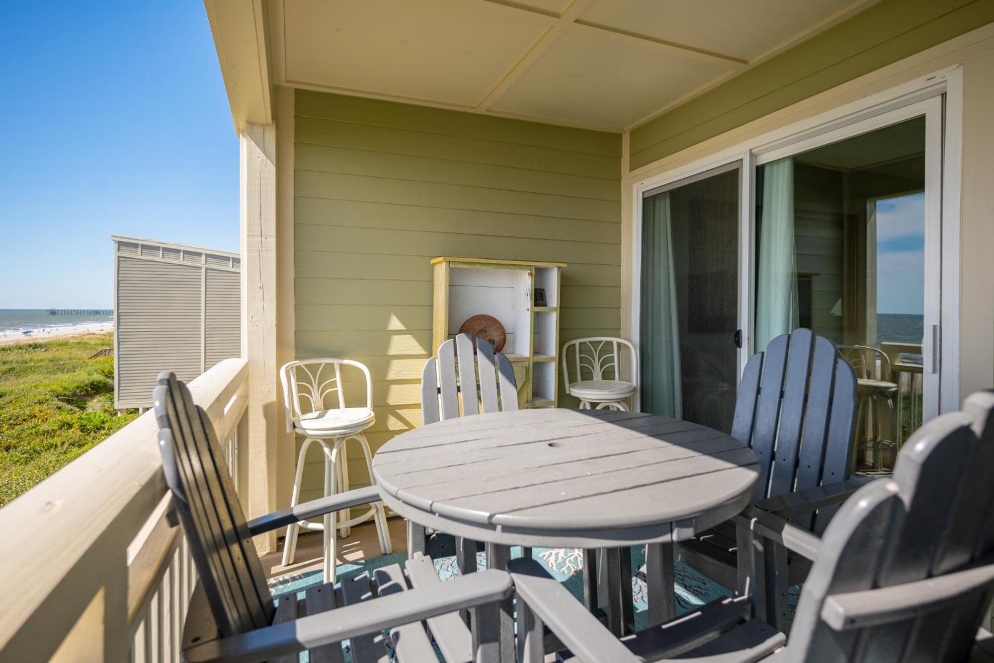 The Palm Villa Caswell Beach Exterior photo